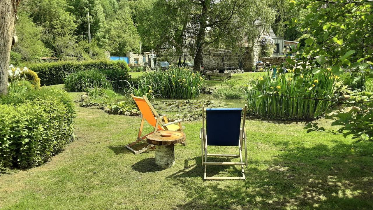 Le Clos Du Buisson Saint-Julien-de-la-Liegue Exterior foto